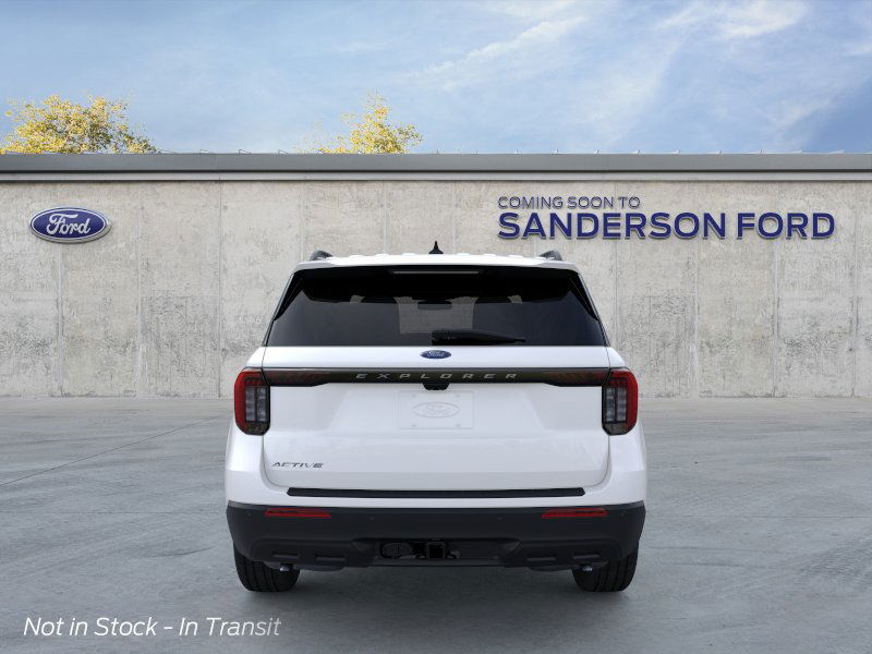 2025 Ford Explorer photo 3