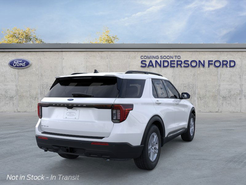 2025 Ford Explorer photo 5