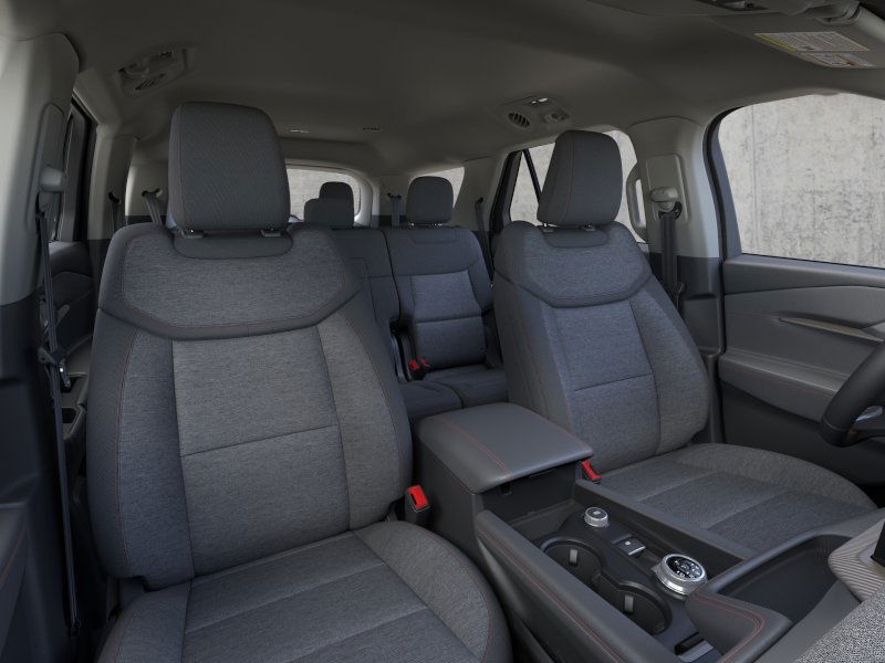 2025 Ford Explorer photo 7