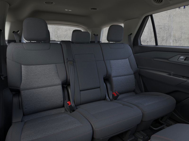 2025 Ford Explorer photo 8