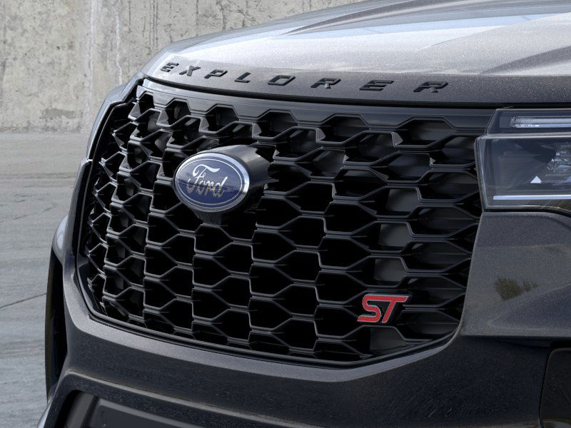 2025 Ford Explorer ST photo 14