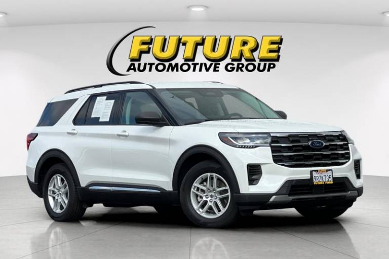 2025 Ford Explorer Active