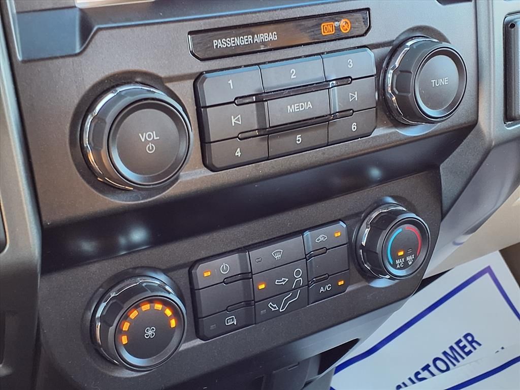 2021 Ford F-250 photo 14