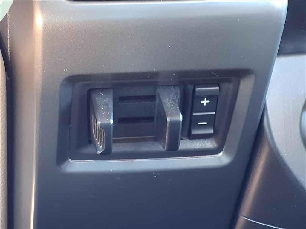 2021 Ford F-250 photo 18