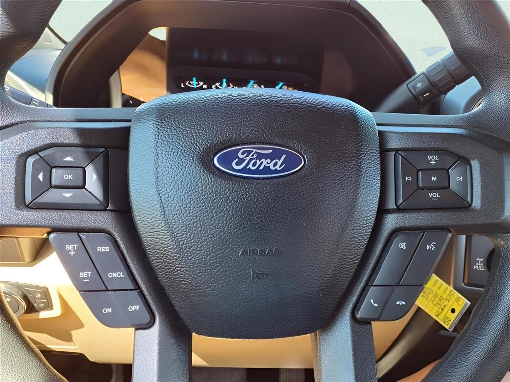 2021 Ford F-250 photo 21