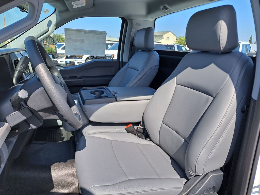 2026 Ford F-250 photo 10