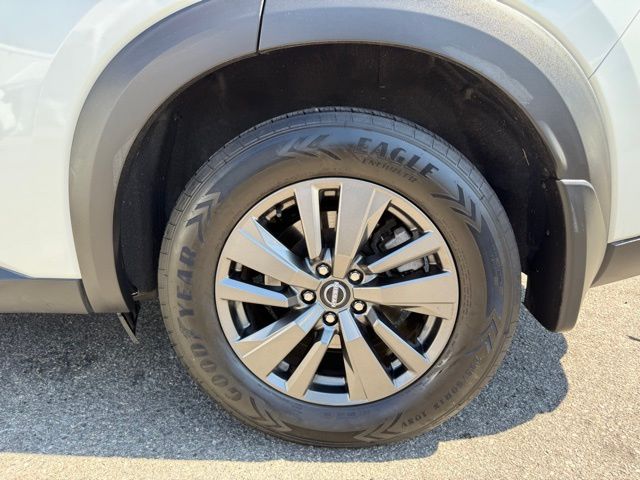 2022 Nissan Pathfinder SV photo 35