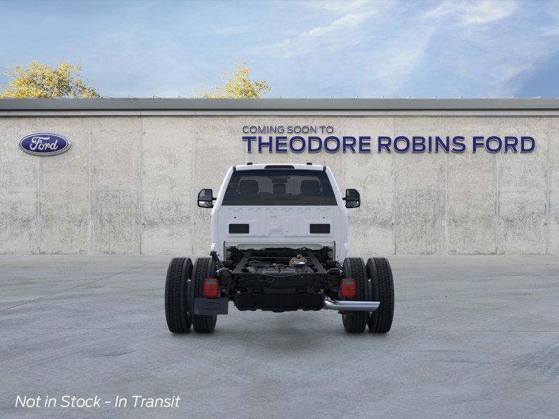 2026 Ford F-550 photo 5