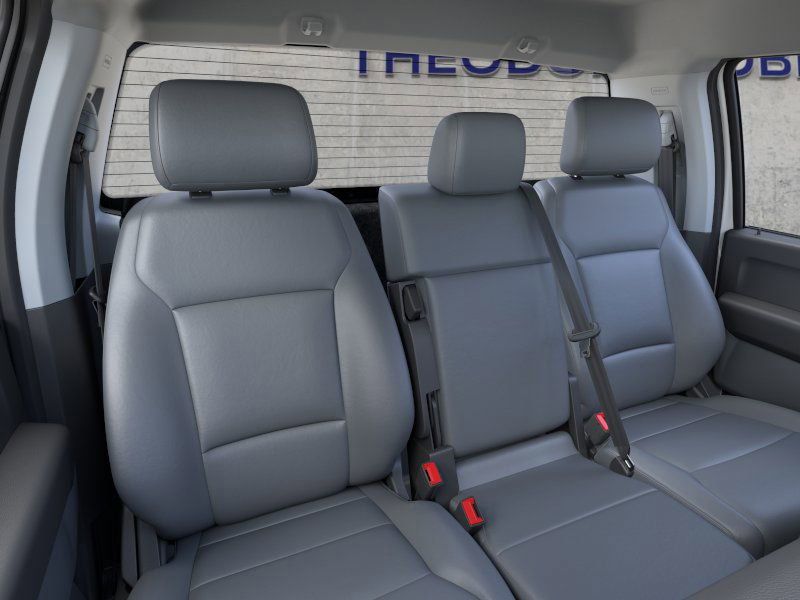 2026 Ford F-550 photo 10