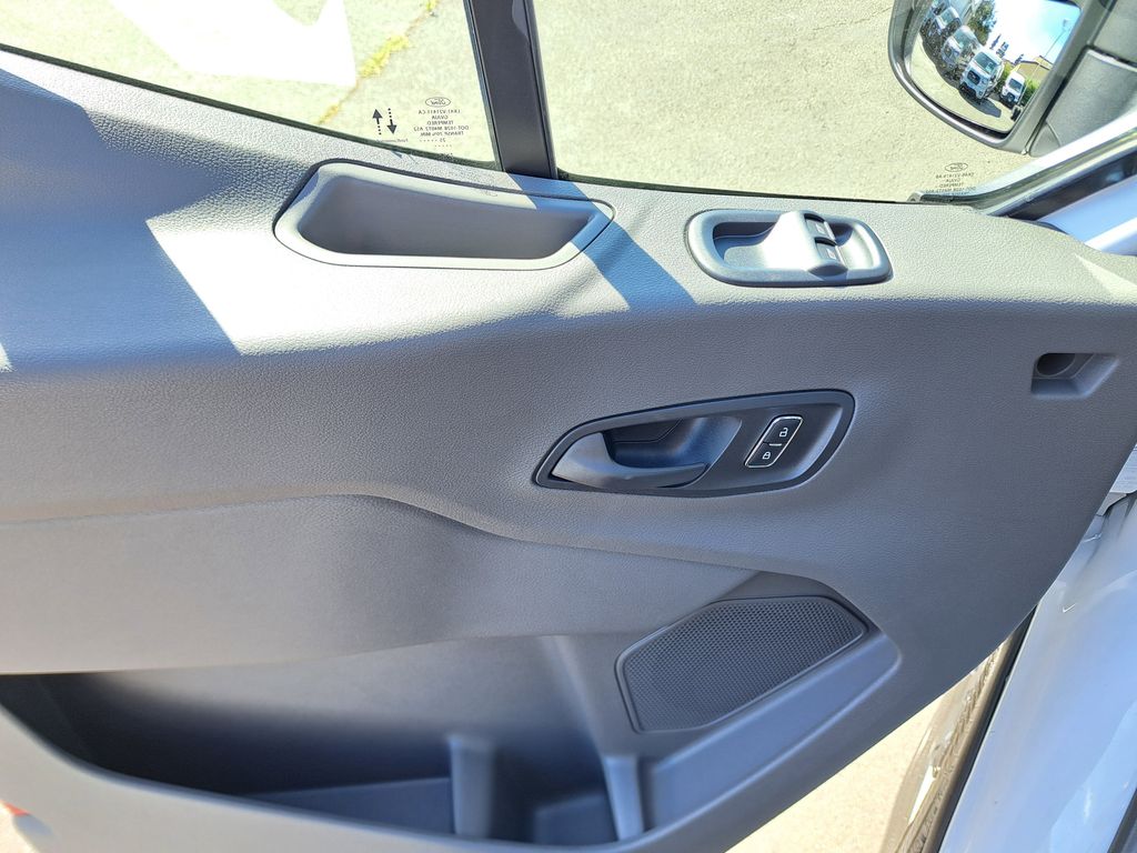 2025 Ford Transit photo 26