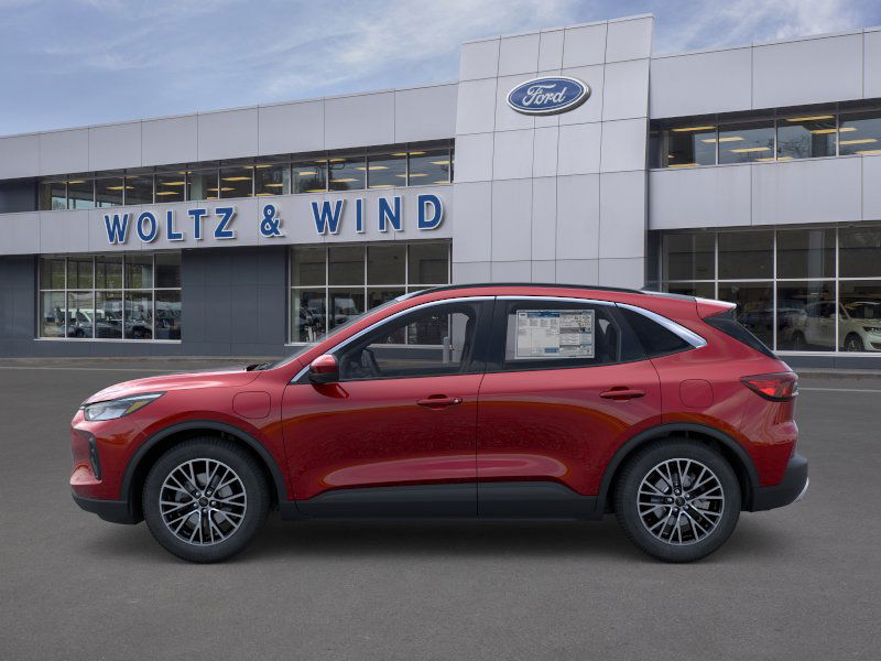 2025 Ford Escape photo 3