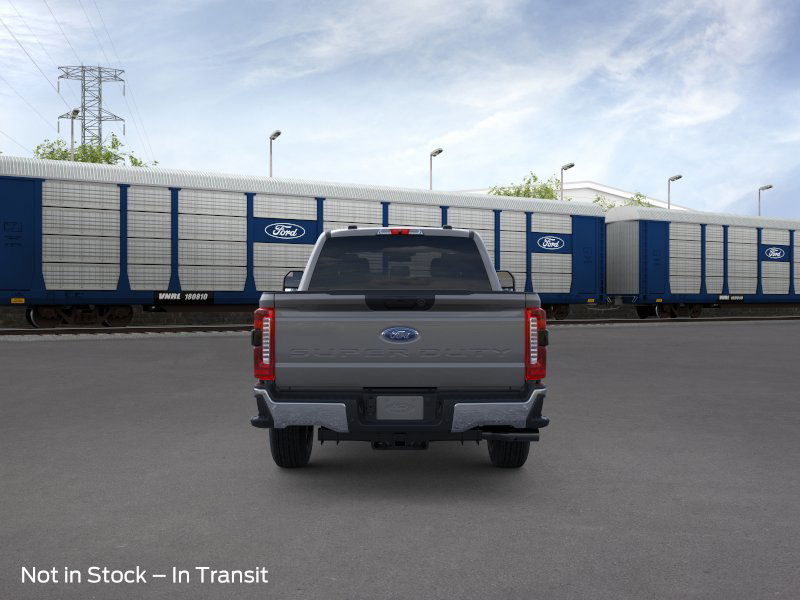 2026 Ford F-250 XLT photo 5