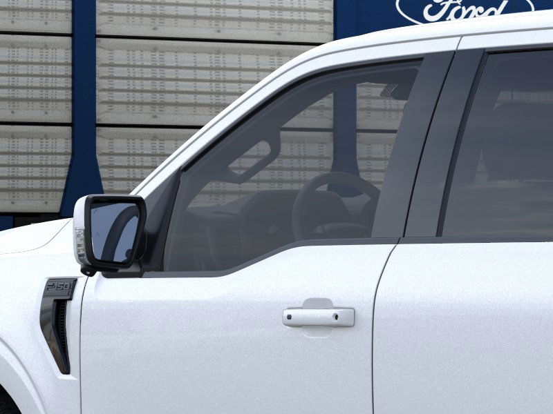 2025 Ford F-150 Lariat photo 17