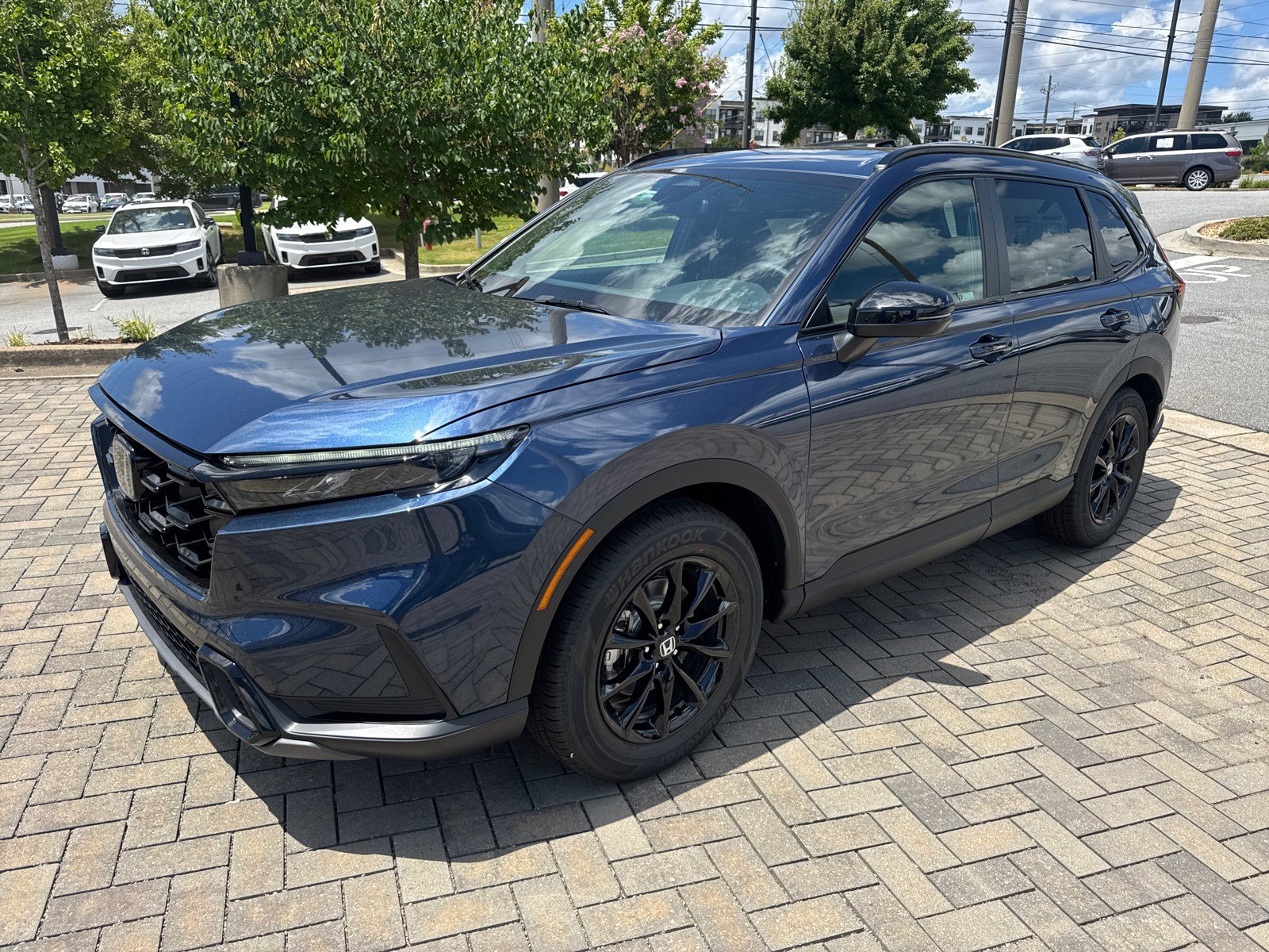 2026 Honda CR-V Hybrid Sport photo 3