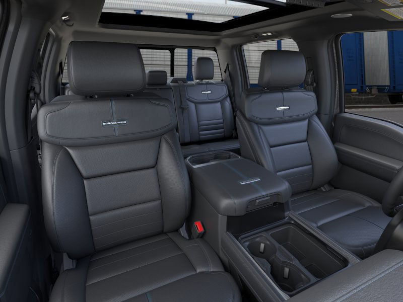 2026 Ford F-450 Platinum photo 6