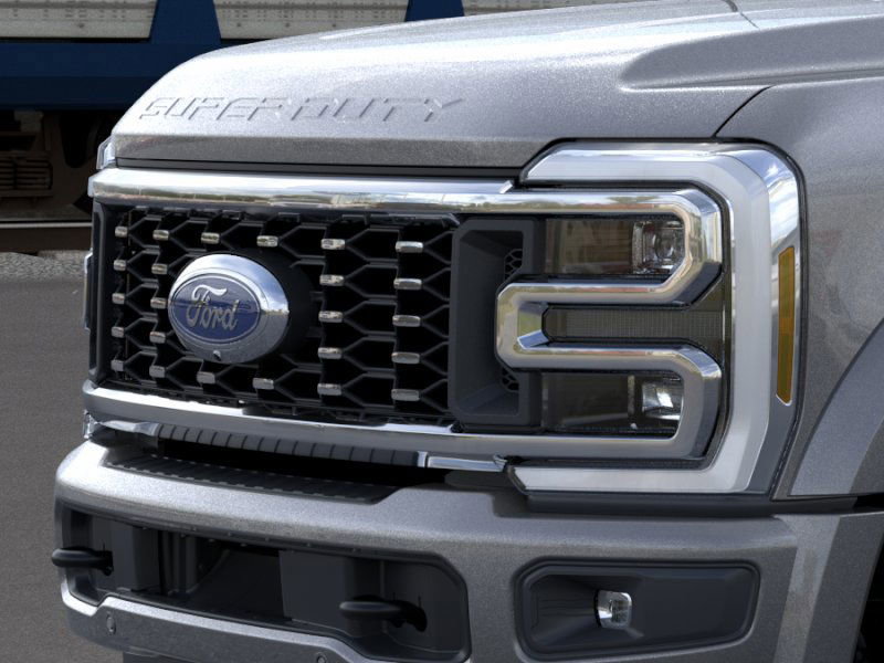 2026 Ford F-450 Platinum photo 13
