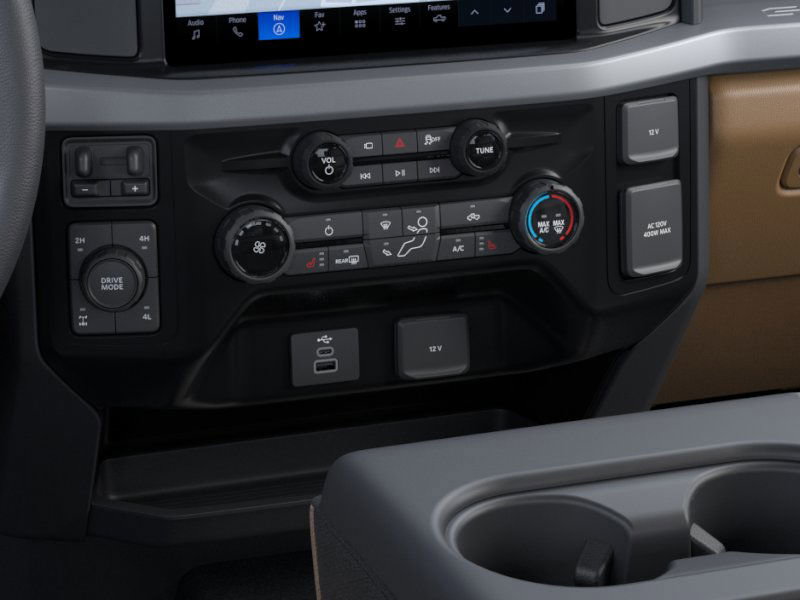 2026 Ford F-350 XLT photo 14