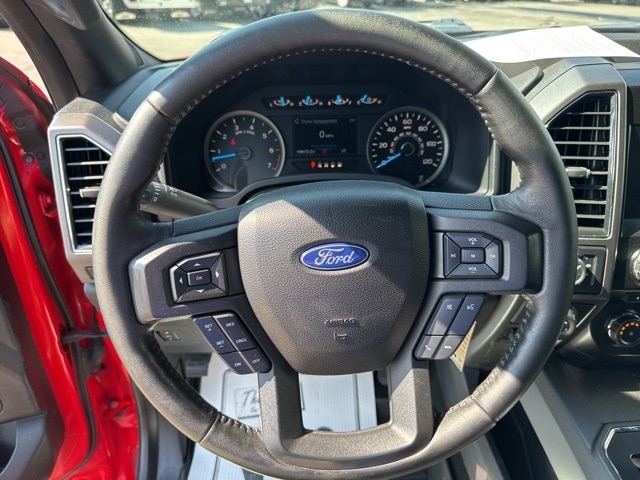 2017 Ford F-150 XLT photo 13