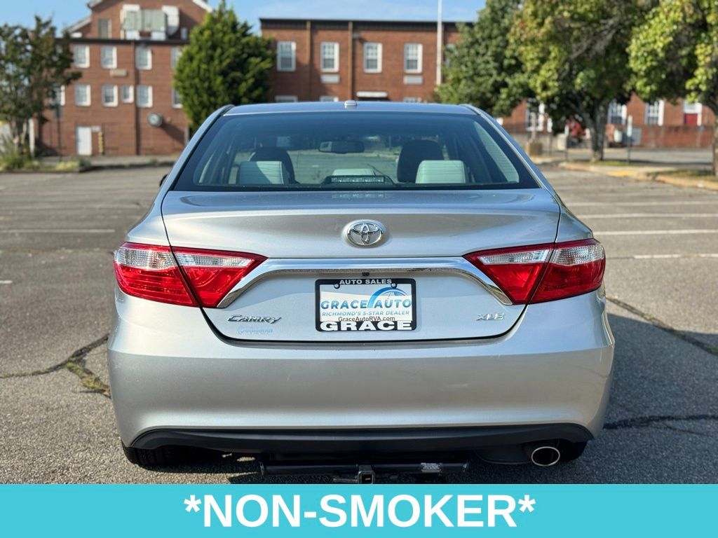 2017 Toyota Camry XLE XSE photo 4