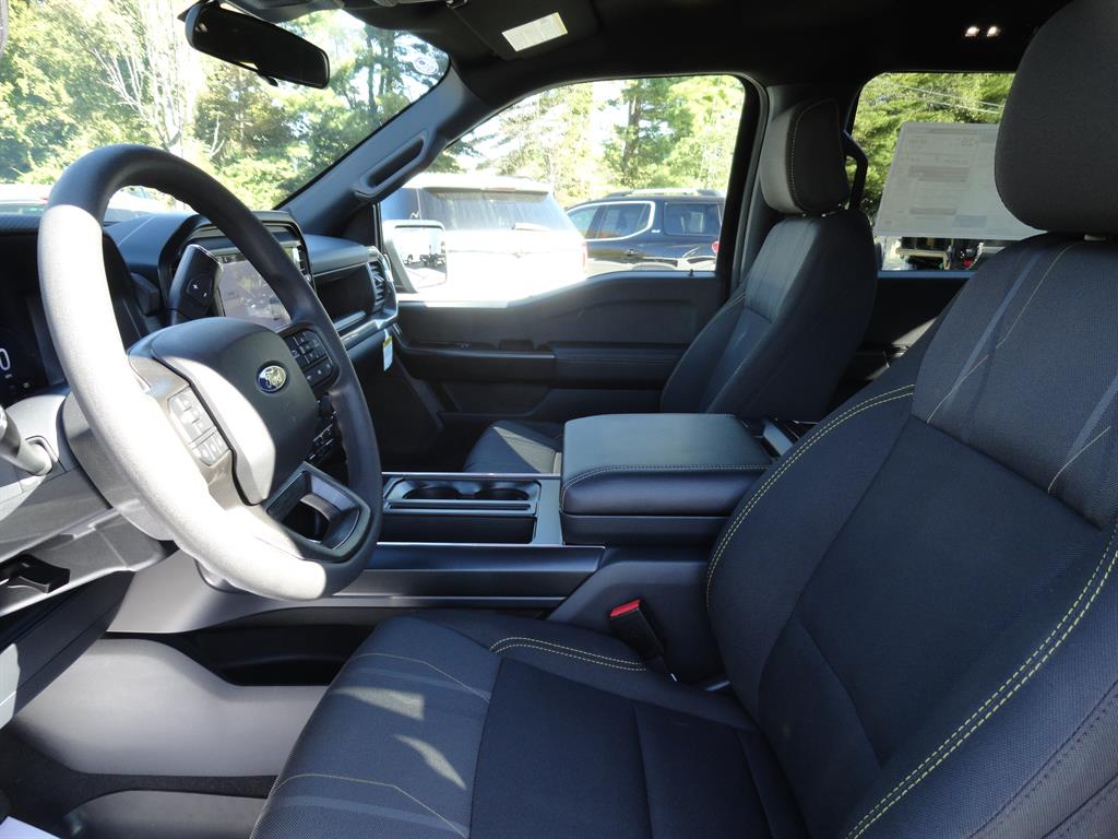2025 Ford F-150 STX photo 12