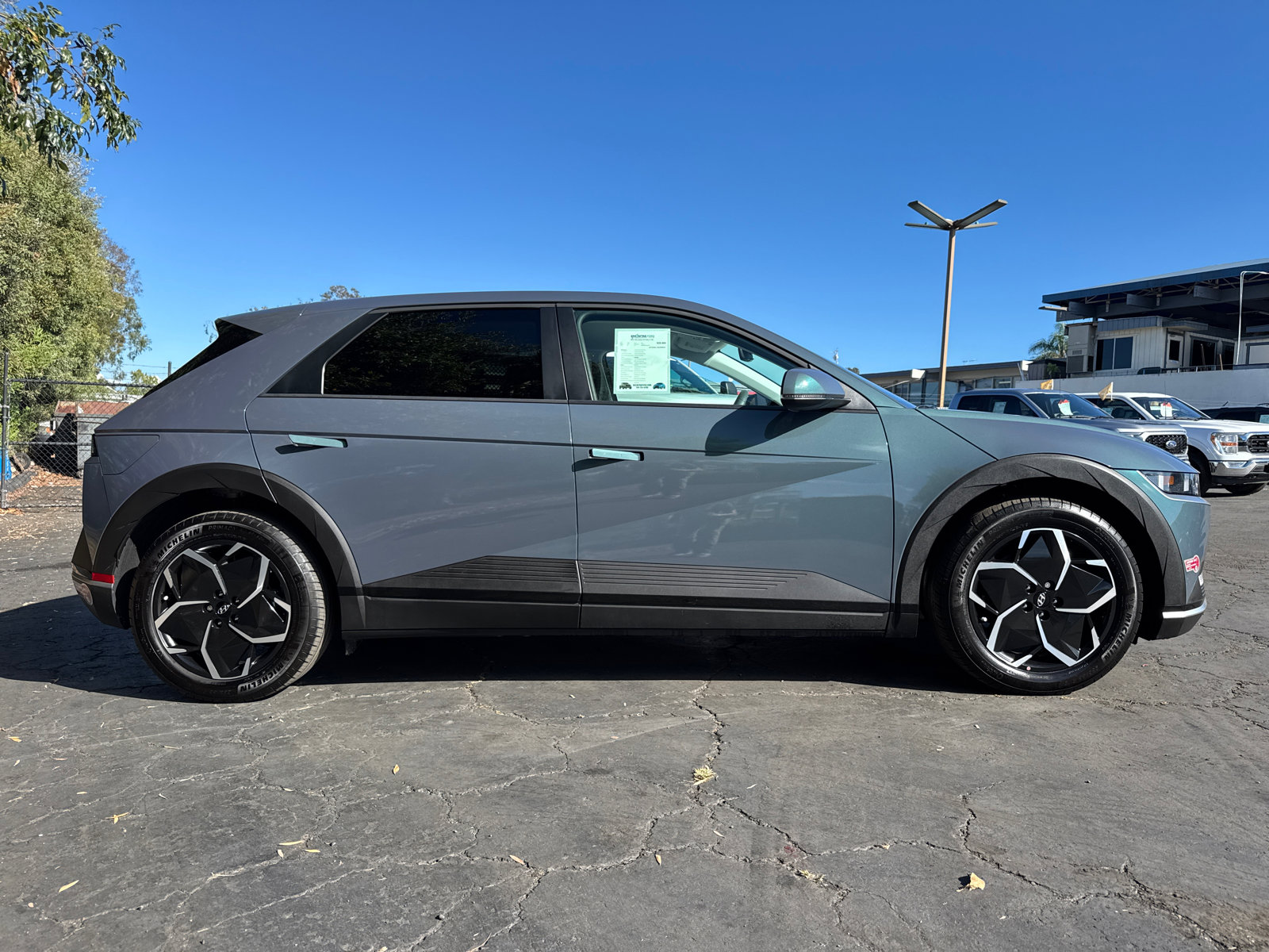2024 Hyundai Ioniq 5 SE photo 7