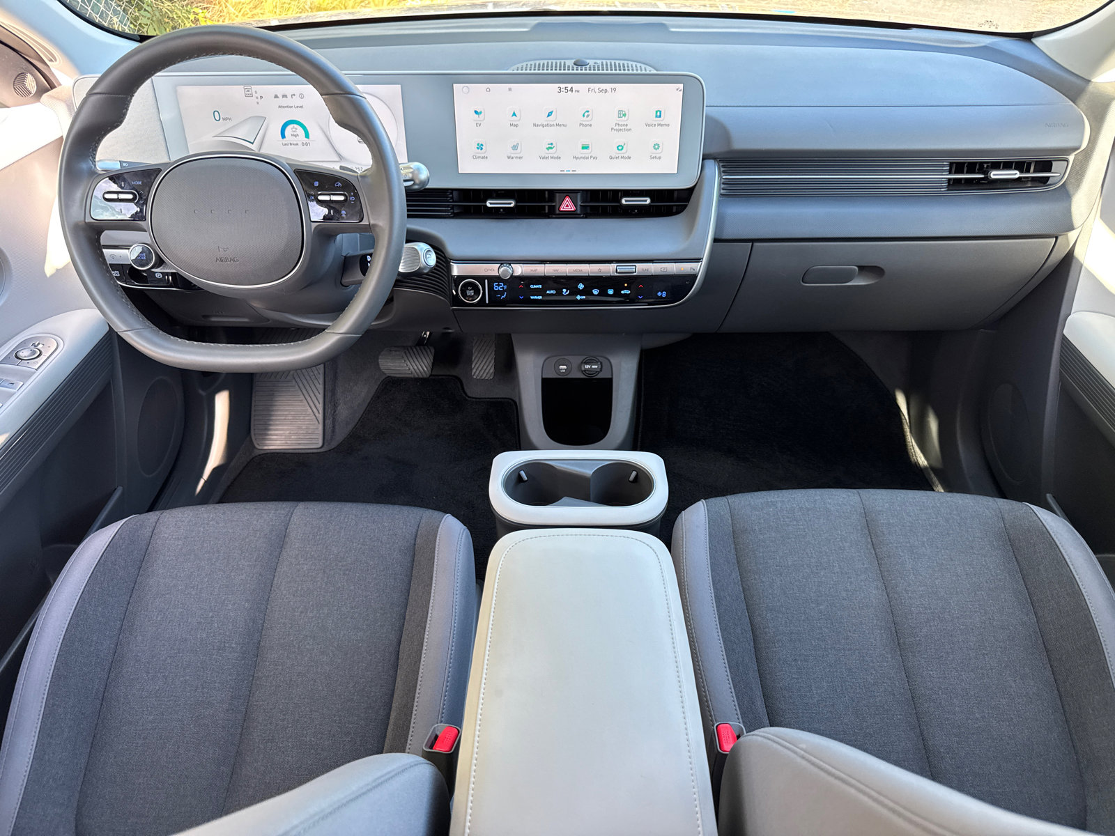 2024 Hyundai Ioniq 5 SE photo 20