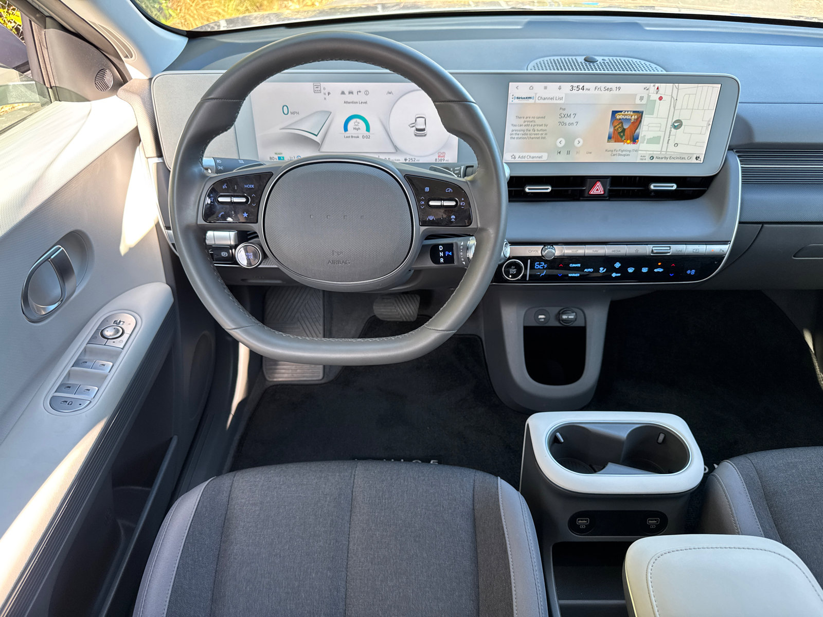 2024 Hyundai Ioniq 5 SE photo 21