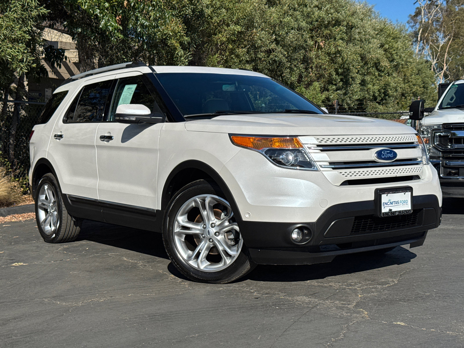 2012 Ford Explorer Limited photo 2