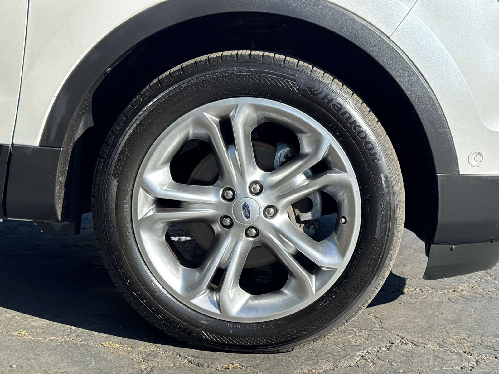 2012 Ford Explorer Limited photo 6