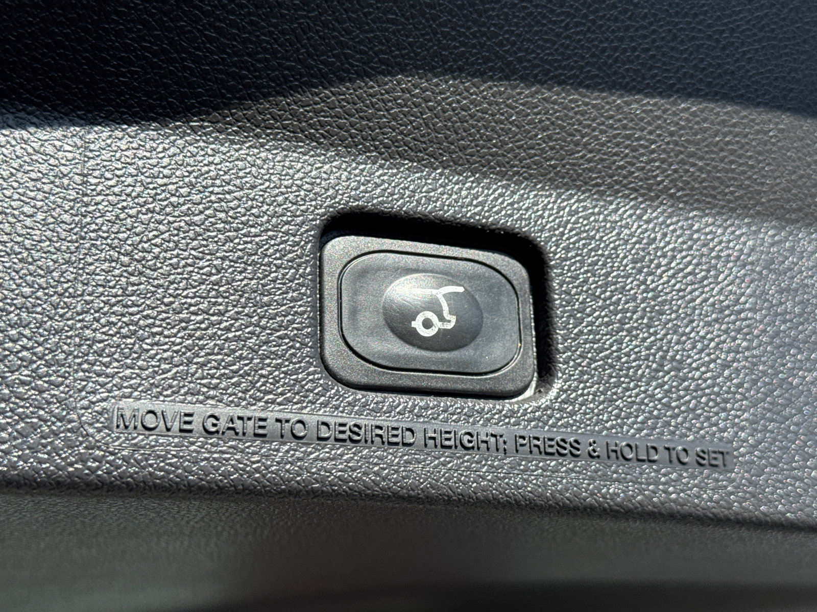 2012 Ford Explorer Limited photo 10