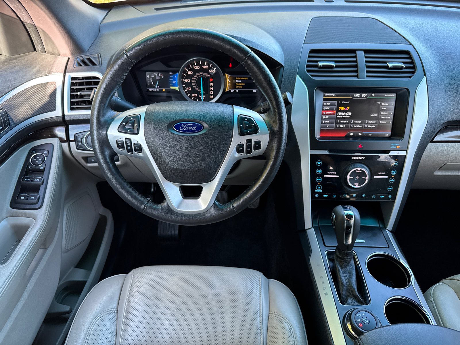 2012 Ford Explorer Limited photo 23