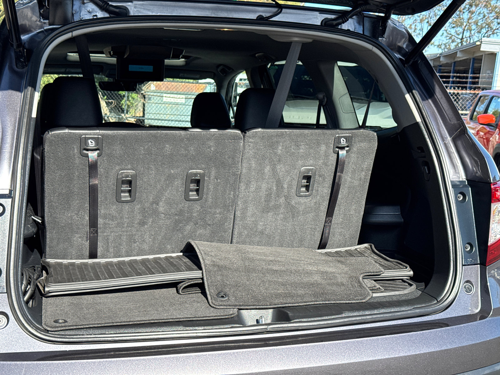 2021 Honda Pilot Touring photo 7