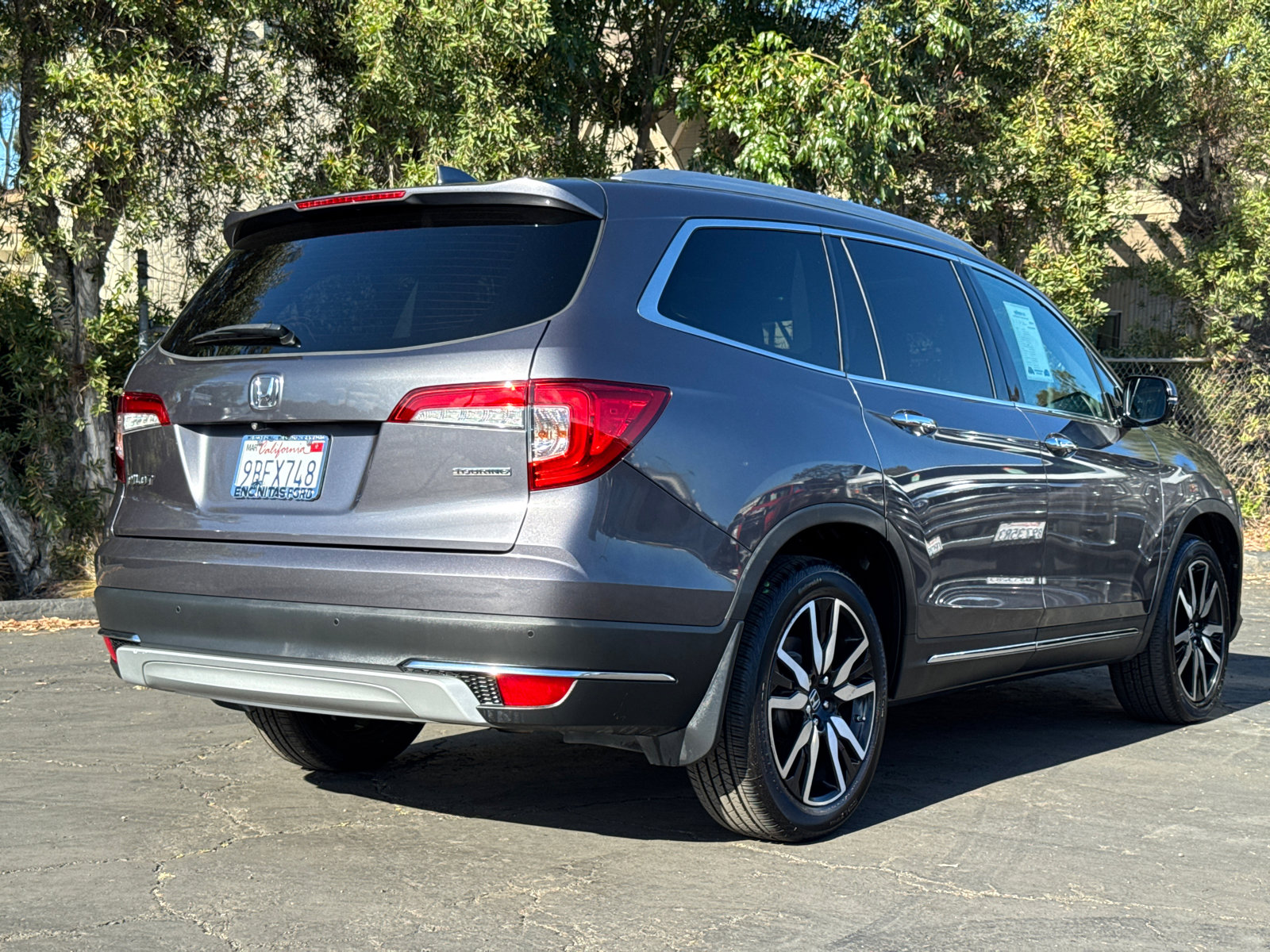 2021 Honda Pilot Touring photo 11