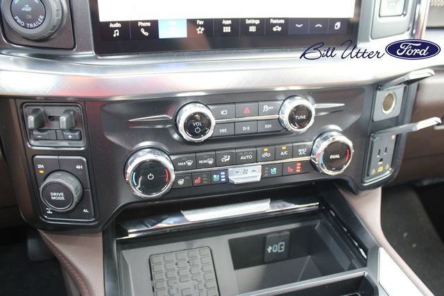 2025 Ford F-250 photo 13