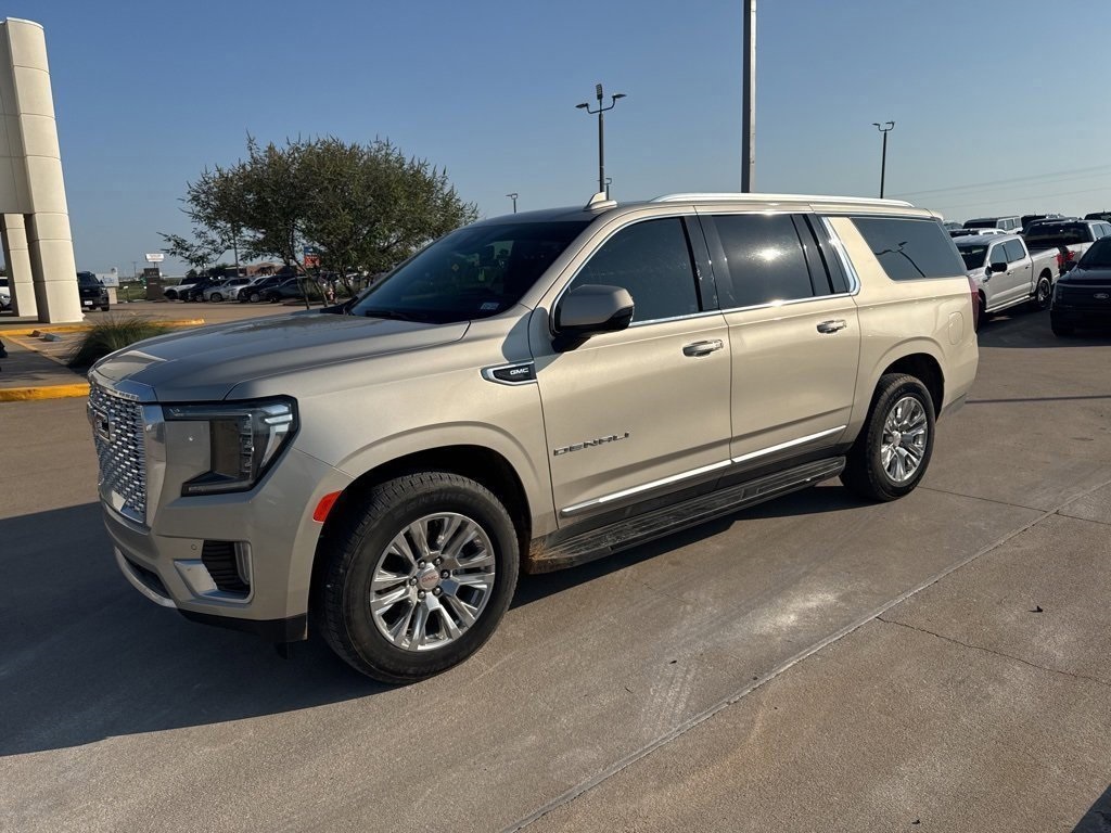 2023 Gmc Yukon XL Denali photo 2