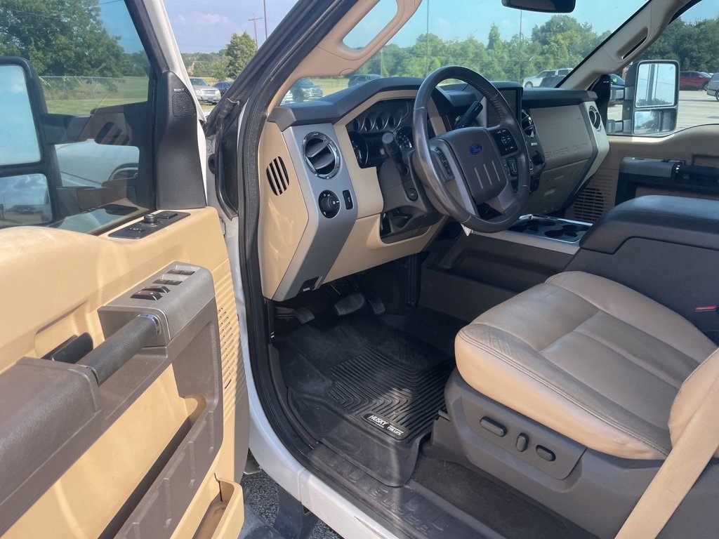2015 Ford F-350 photo 4