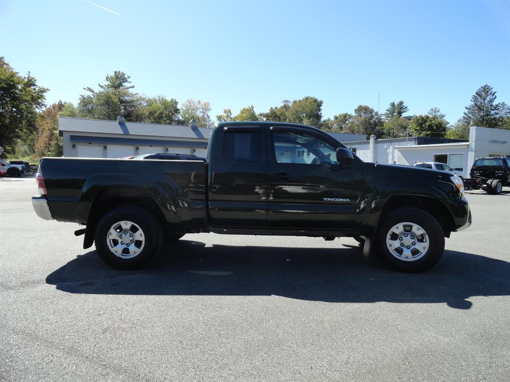 2012 Toyota Tacoma V6 photo 4