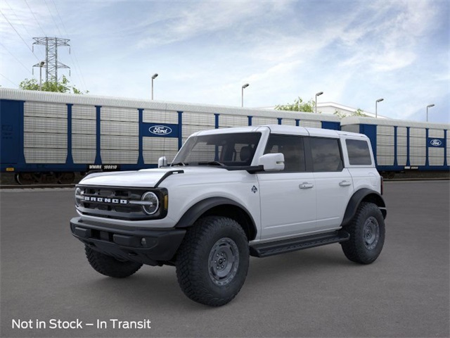 2025 Ford Bronco Outer Banks photo 3