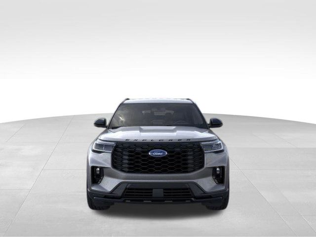 2025 Ford Explorer ST-Line photo 4