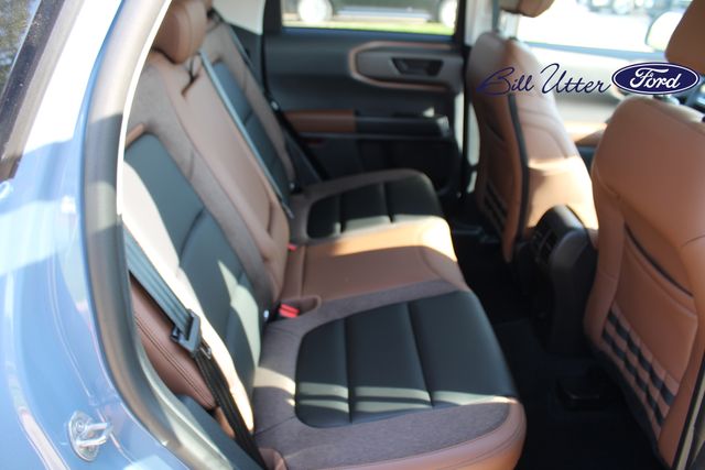 2025 Ford Bronco Sport Outer Banks photo 9