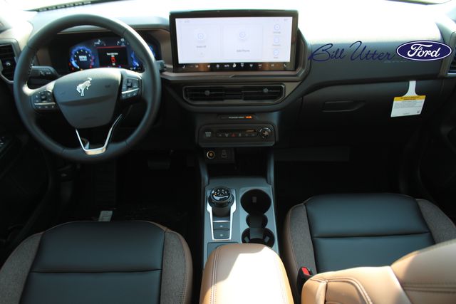 2025 Ford Bronco Sport Outer Banks photo 12