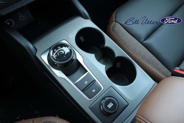 2025 Ford Bronco Sport Outer Banks photo 13