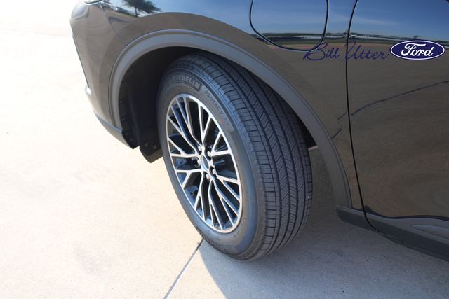 2026 Ford Escape Plug-In Hybrid photo 5