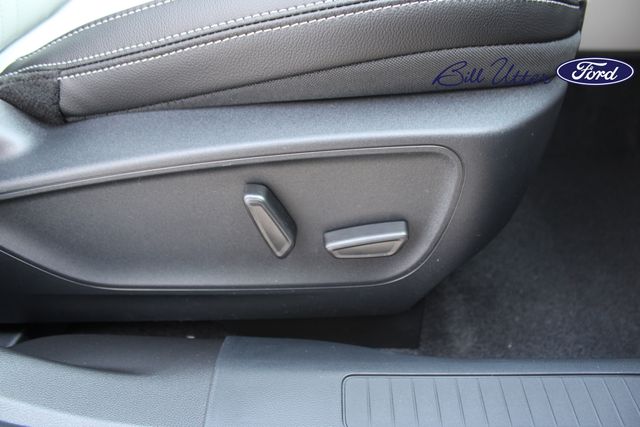 2026 Ford Escape Plug-In Hybrid photo 7
