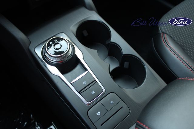 2026 Ford Escape ST-Line photo 11