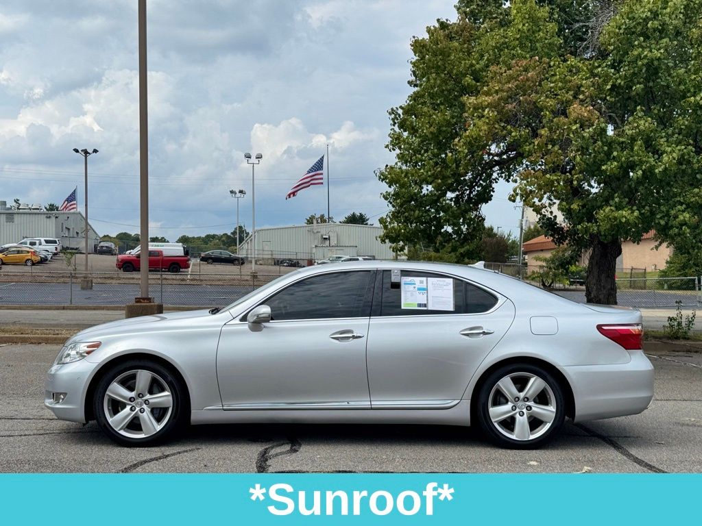 2012 Lexus LS 460 photo 5