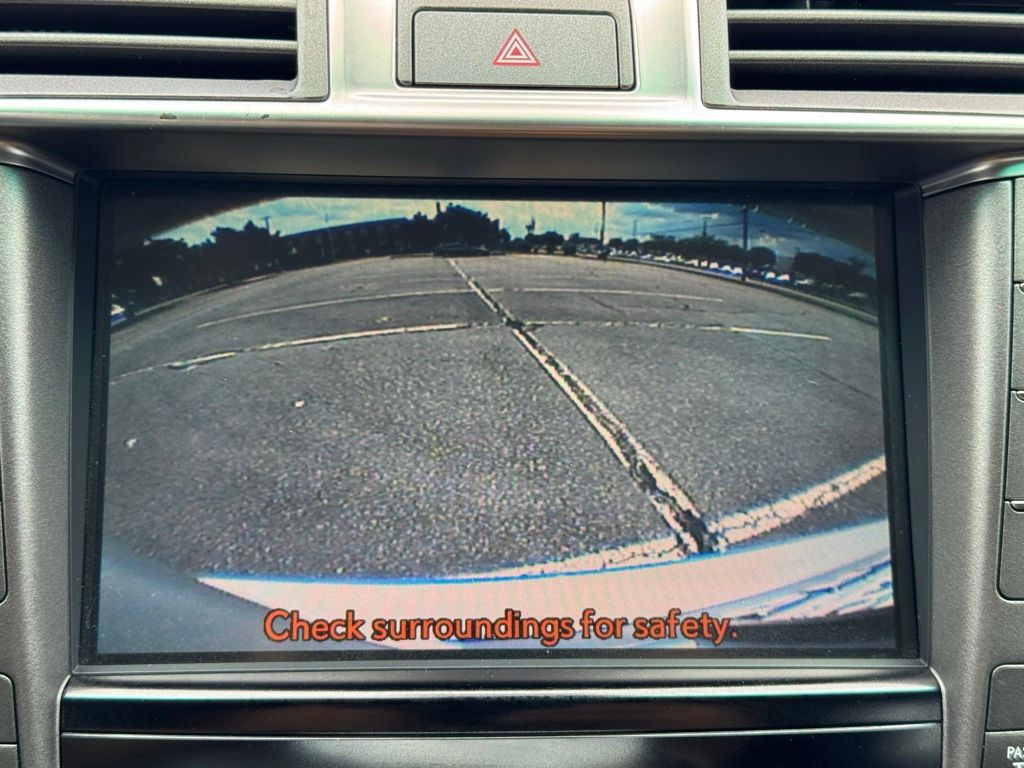 2012 Lexus LS 460 photo 23