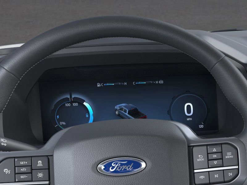 2025 Ford F-150 Lightning photo 10