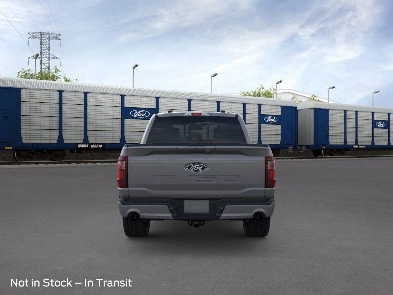 2025 Ford F-150 XLT photo 5