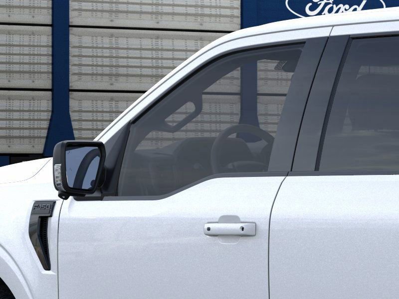 2025 Ford F-150 XLT photo 19